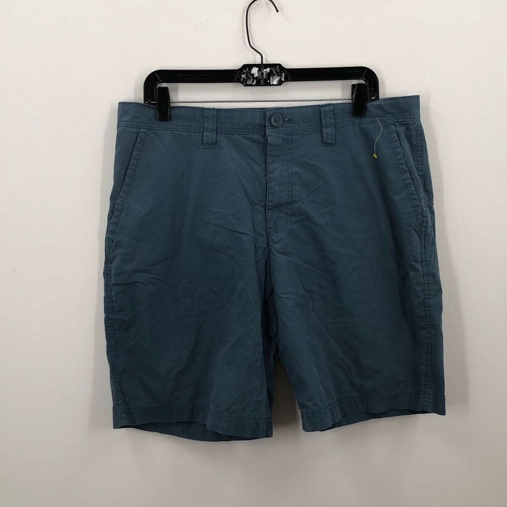 Columbia Mens Blue Flat Front Side And Back Pockets Chino Shorts Size 34X10